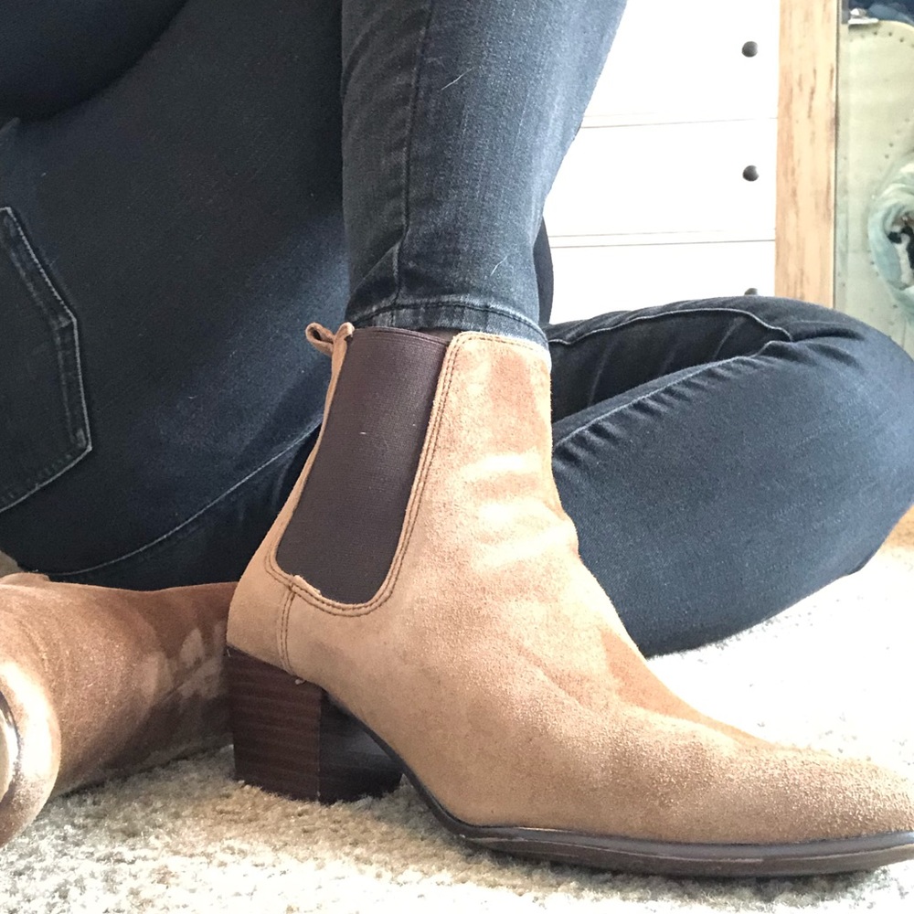 San Edelman Reesa Suede Chelsea Boots